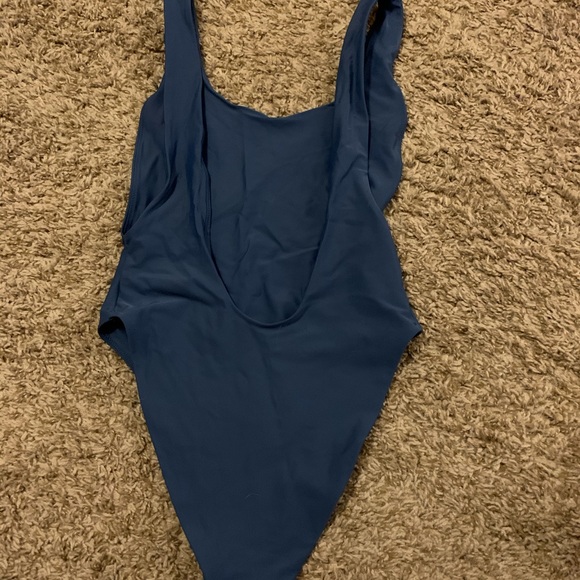 American eagle one piece scoop suit - Picture 4 of 4